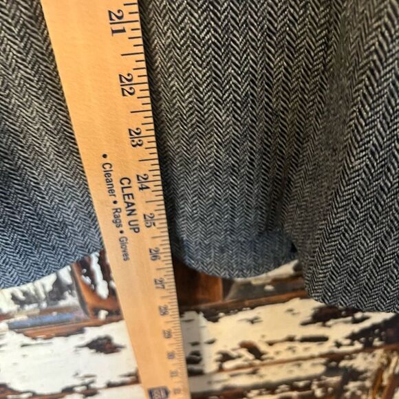 Banana Republic classic wool tweed blazer w suede elbow patches. Women’s size 8 - Picture 11 of 12